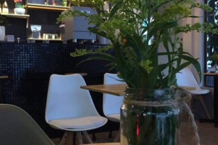 Mộc Coffee-Trần Anh Tông