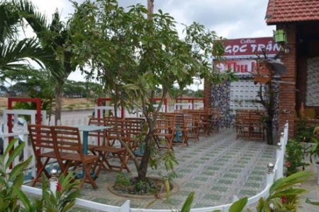 Ngọc Trân Cafe-Phú Phong