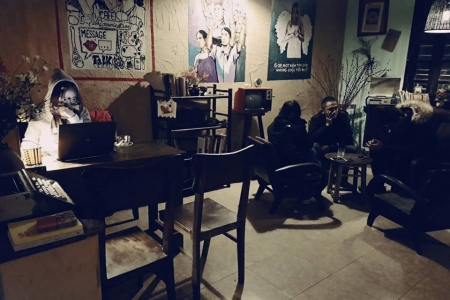 Nhà Ấm Cafe - Hào Nam