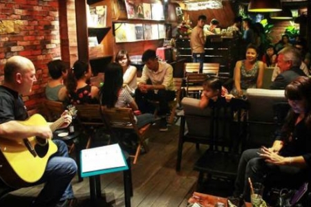 Nhạc Cafe - Hàng Thùng