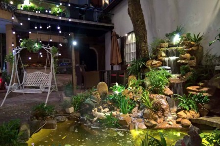 Phố Nhỏ Cafe