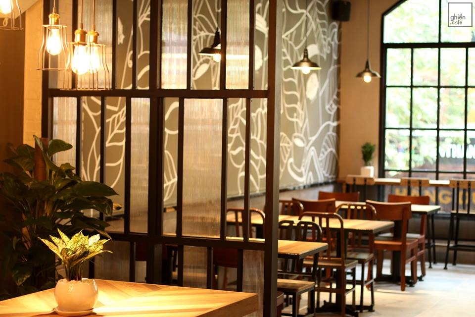 Phúc Long Coffee & Tea House - Crescent Mall