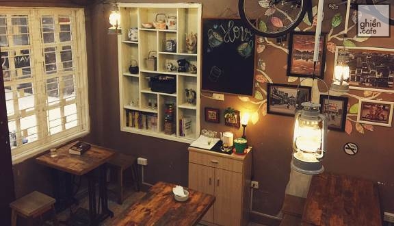 Presidents Cafe - Núi Trúc