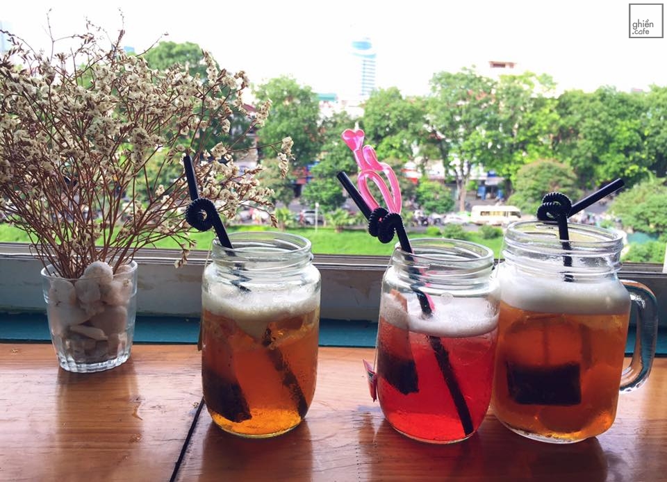 Roofboom Coffee - Nguyễn Khang