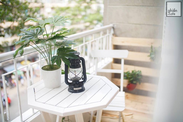 Rue Of Chic Cafe Phim Trường