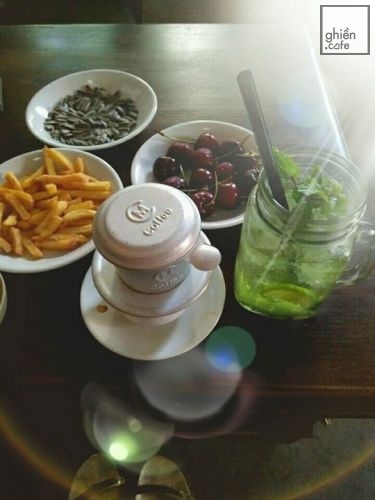 Sailing Dessert & Cafe - Tô Hiệu