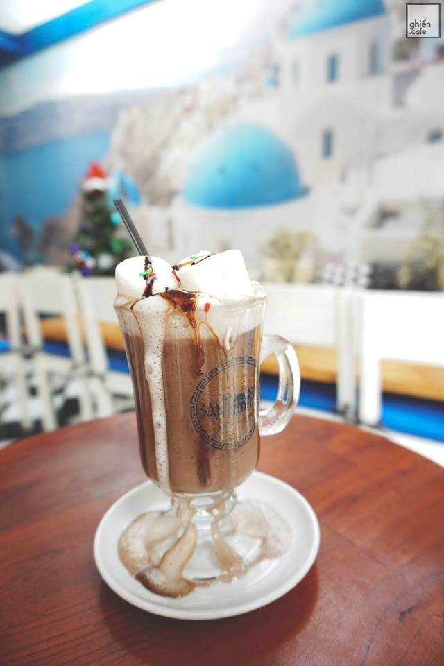 Santorini Cafe - Nguyễn Thị Định