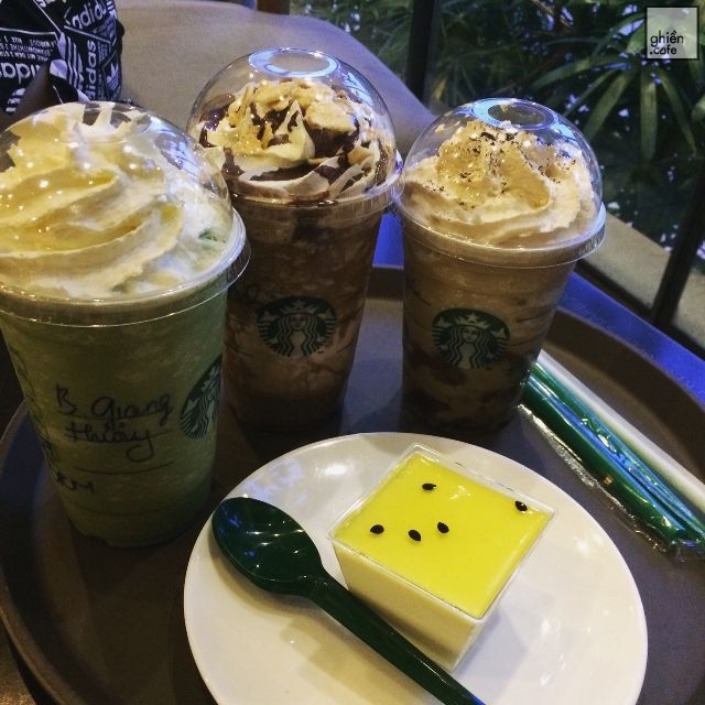 Starbucks Coffee - Hàng Bài