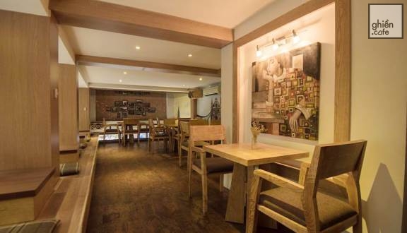 The Big Ben Cafe - Tuệ Tĩnh