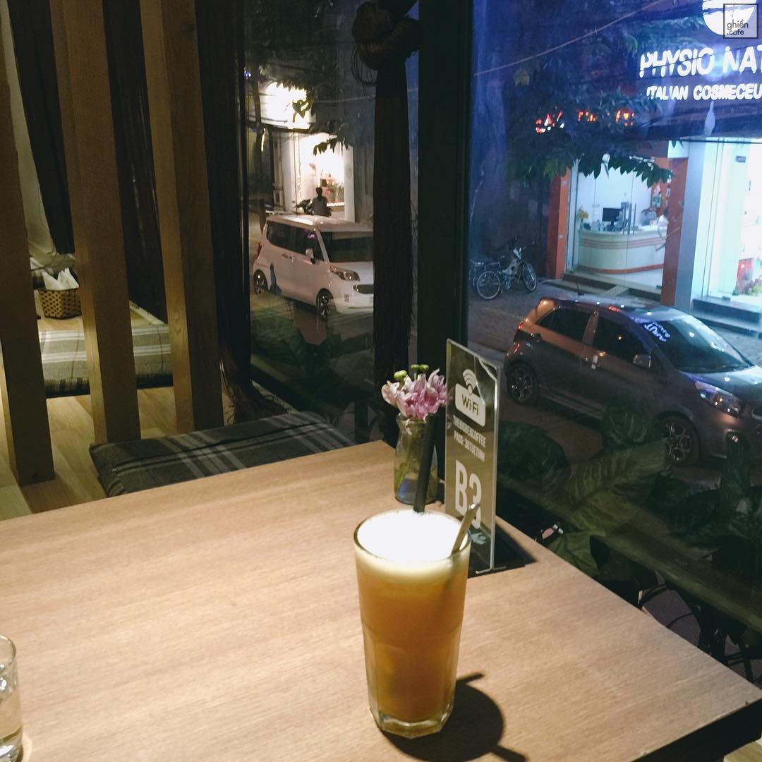 The Big Ben Cafe - Tuệ Tĩnh