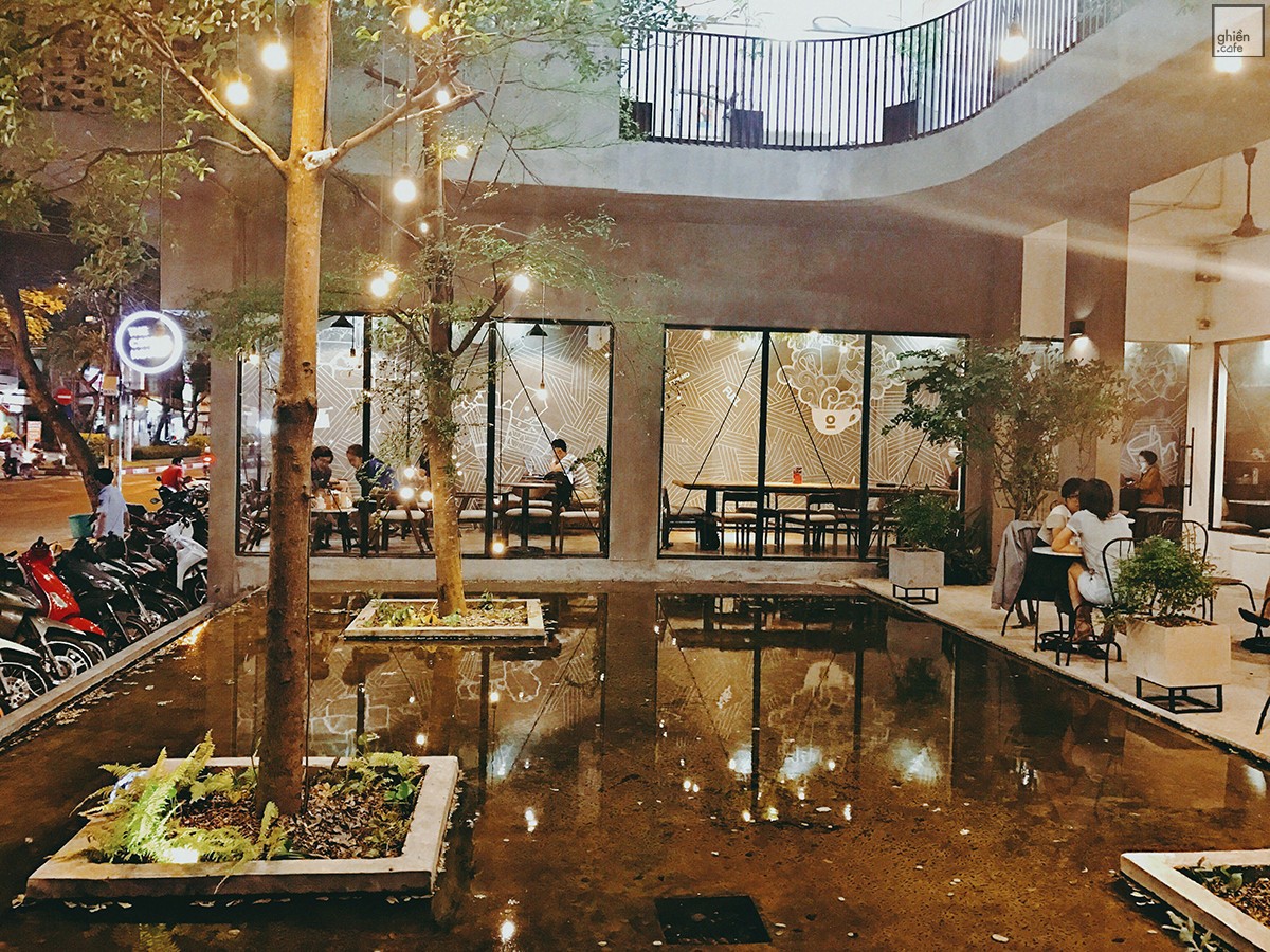 The Coffee House - Bàu Cát