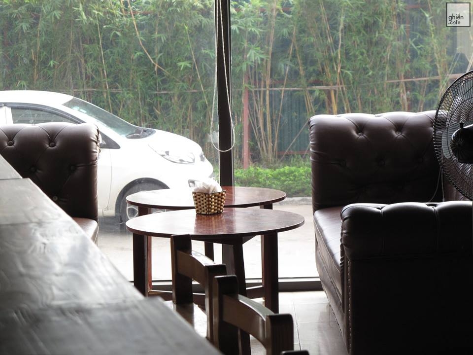 The Colors Coffee - Nguyễn Khuyến