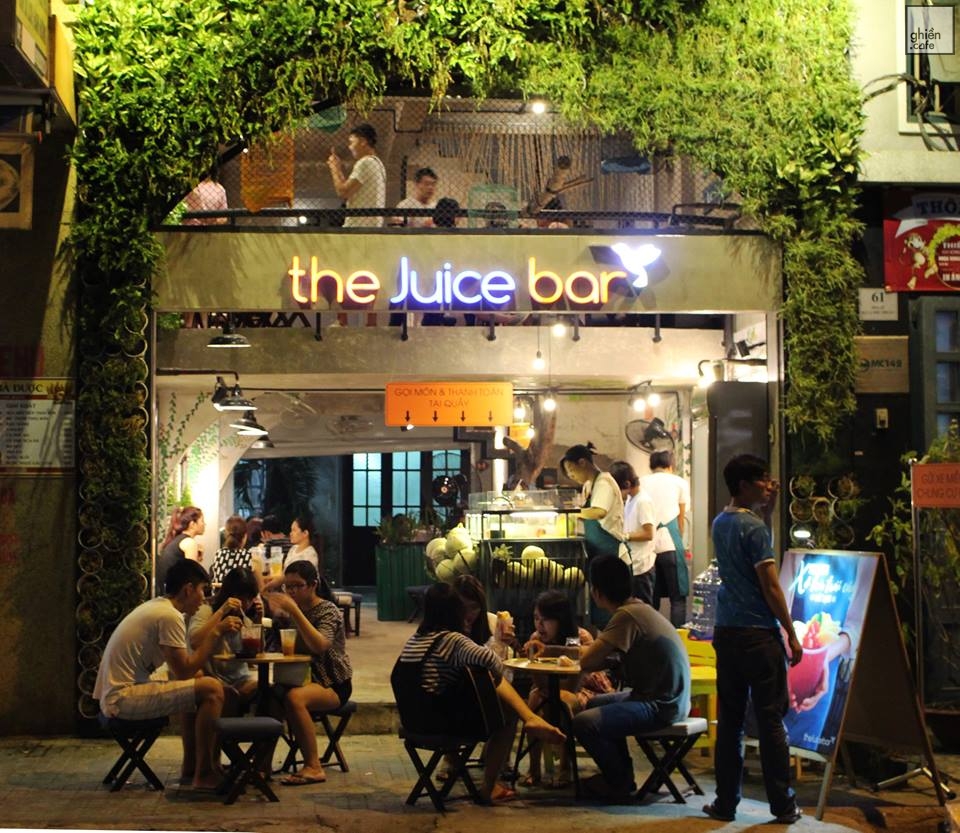 The Juice Bar - Hoa Sứ