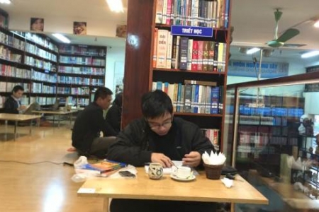 Thư Viện Café Đông Tây - Trần Đăng Ninh