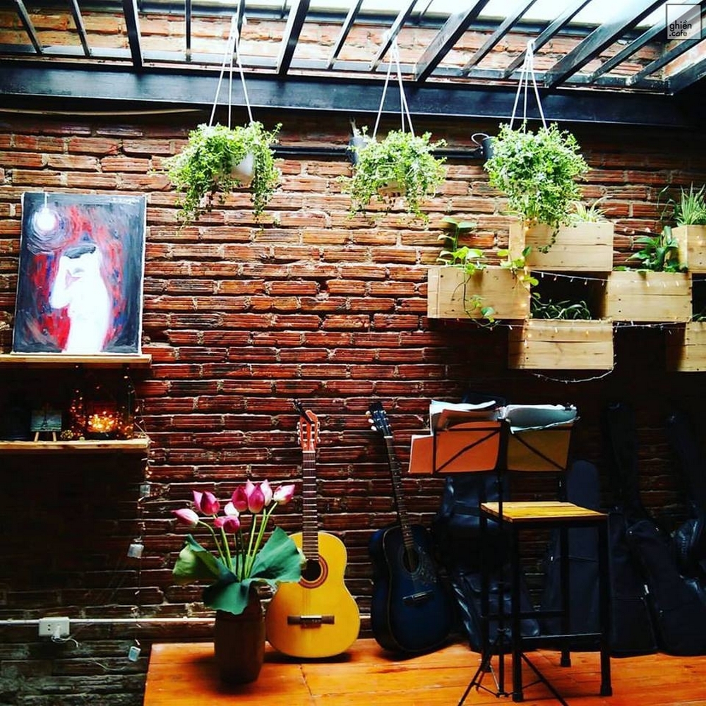 Tổ Chim Xanh - Bluebirds'Nest Book Cafe
