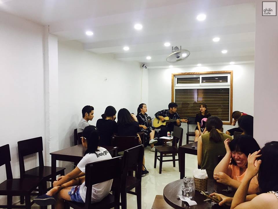 Trạm Xăng Coffee - Trung Tự