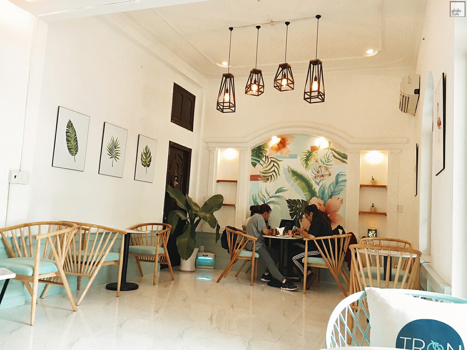 Tròn coffee - Đinh Bộ Lĩnh