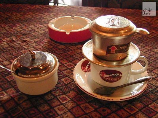 Trung Nguyên Coffee - 644 Nguyễn Văn Quá