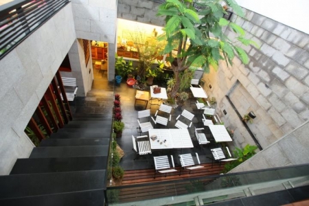 Hẻm Cafe - Lê Đại Hành