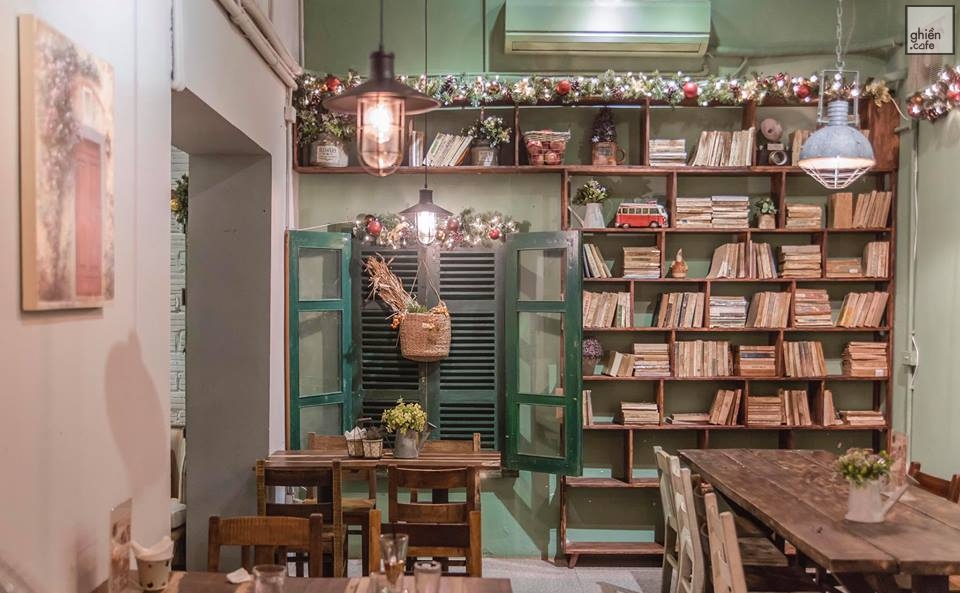 Vintage 1976 Cafe - Đoàn Trần Nghiệp