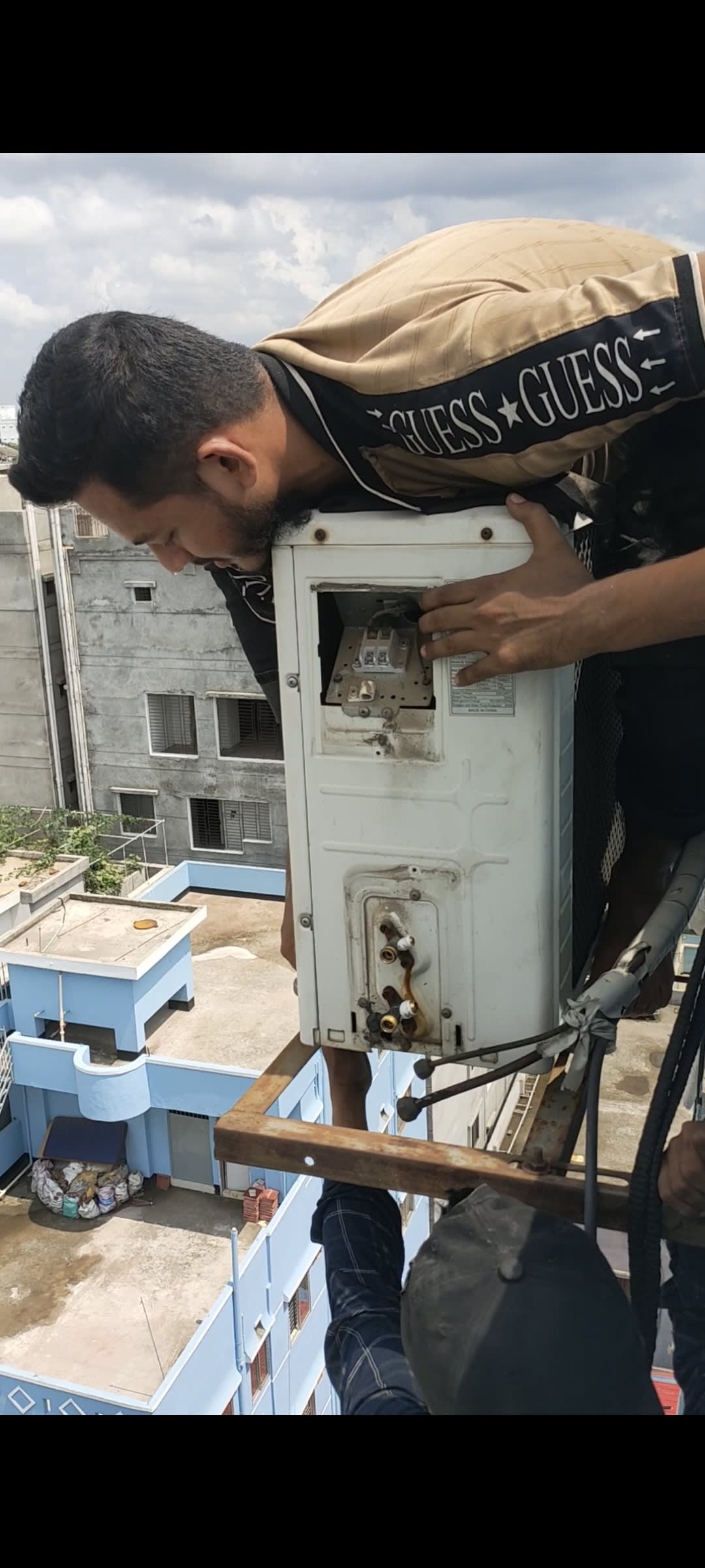 এসি সার্ভিস