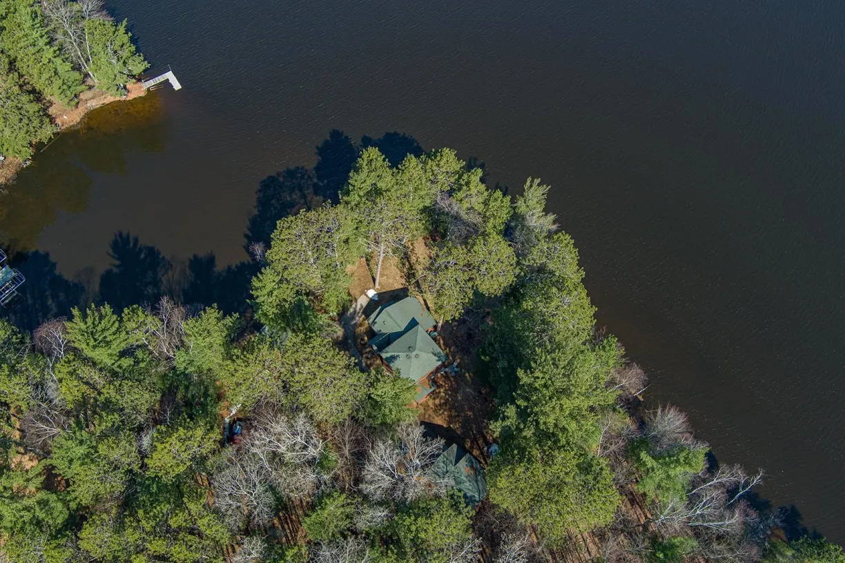 Undocumented Lake Property 4744 Bayview Dr Photo 2