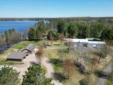 Pelican Lake house picture