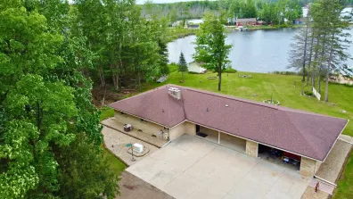 Arbutus Lake (C) Property 646 Birch Ln Photo 2