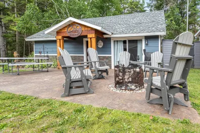 Lake Nokomis house picture