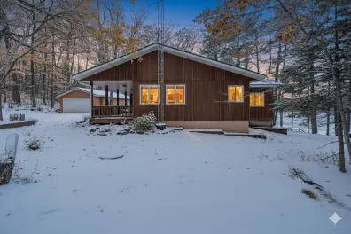 Alva Lake house picture