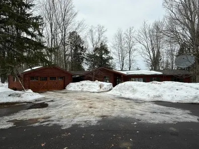 Birch Lake house picture