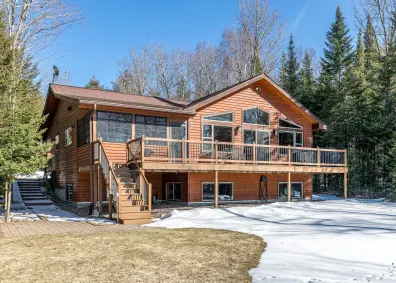 Amber Lake house picture