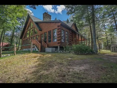 Picture 1 - Amber Lake Property 13734 Chrissie Ln
