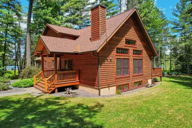 Fourmile Lake Property 8004-5 Four Mile Lake Rd Photo 2