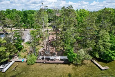 Silver Lake (C) Property 5243 Silver Lake Rd E Photo 2