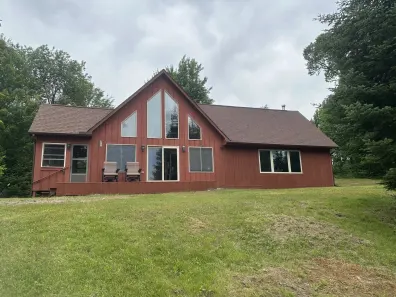 Twin Island Lake house picture