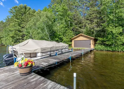 Squirrel Lake Property 8151 Squirrel Lake Rd Photo 2