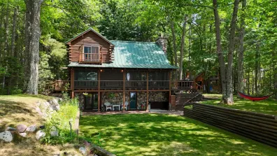 Crawling Stone Lake house picture