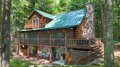 Crawling Stone Lake Property 1645 Indian Waters Ln Photo 2