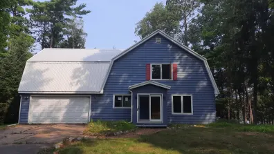Mercer Lake (M) house picture