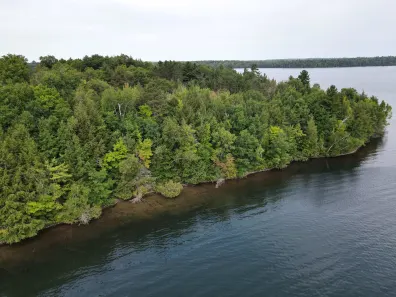 Picture 1 - White Sand Lake Property Off Eagle Point Way