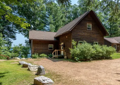 White Sand Lake Property 3293 Sand Lake Lodge Ln Photo 2