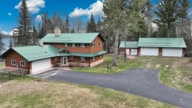North Twin Lake house picture