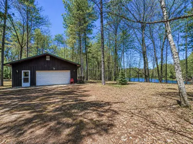 Picture 1 - Undocumented Lake Property 7768 Hiawatha Cr