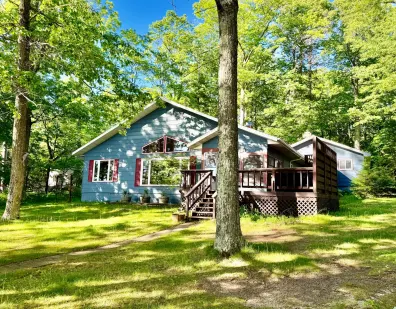 Carpenter Lake house picture