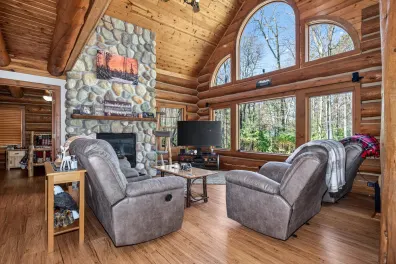 Little Bass Lake Property 1289 Gerri Ct Photo 2