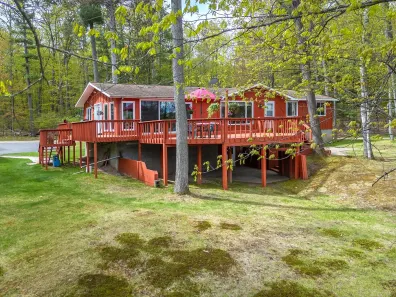 Lotus Lake house picture