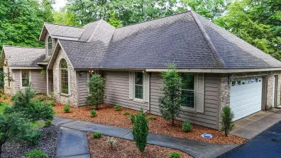 Island Lake (3L) house picture