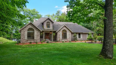 Island Lake (3L) house picture