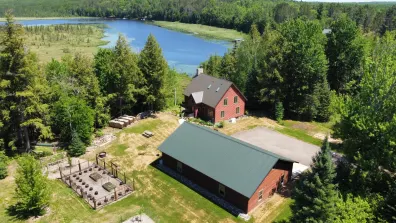 Upper Post Lake house picture